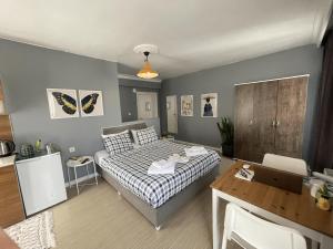 Postel nebo postele na pokoji v ubytování Flats Company - Karakoy Apartment