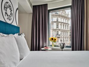 Posteľ alebo postele v izbe v ubytovaní Holiday Inn - Warsaw City Centre by IHG