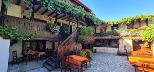 Φωτογραφία από το άλμπουμ του Стаи за гости The Old House στο Βέλινγκραντ