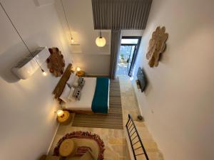 an overhead view of a bedroom in a house at Adama Boutique Hotel in Mitzpe Ramon