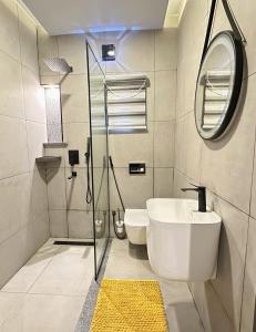 Łazienka w obiekcie Qlets Privé