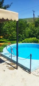 Swimming pool sa o malapit sa Дача
