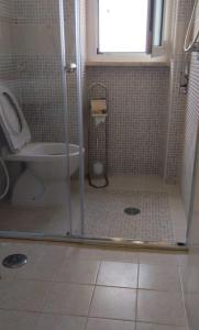 Um banheiro em Casa Lea - Sperlonga