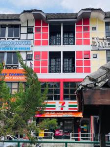 Hoone, kus kapselhotell asub