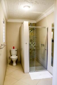 Windhoek Gardens Boutique Hotel tesisinde bir banyo