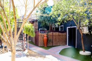Windhoek Gardens Boutique Hotel tesisinin dışında bir bahçe