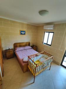 Seaview Apartment客房内的一张或多张床位