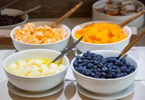 Comida no hotel ou em algum lugar perto