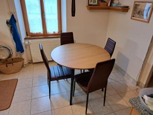Fotografie z fotogalerie ubytování Charmante maison individuelle v destinaci Les Verrières