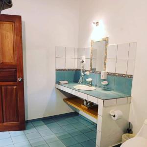 Vannituba majutusasutuses Villas Macondo