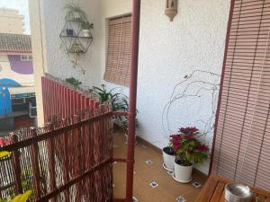 En balkon eller terrasse på piso centrico en fuengirola