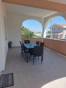 Balkón alebo terasa v ubytovaní Apartments with a parking space Kraj, Pasman - 335
