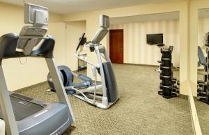 Fitness centrum a/nebo fitness zařízení v ubytování The Hotel Salem + 6 fotografií
