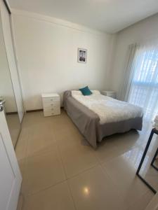 Postel nebo postele na pokoji v ubytování Departamento TANGO - Céntrico - Balcón - Zona Cardiológico