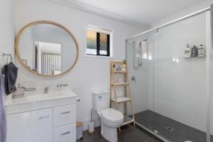 Gallery image of Hinterland Breakfast Deal - First night! in Beerwah