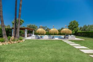 Zahrada ubytování VACATION MARBELLA I Villa Sirio, Golf-Front Villa, Private Heated Pool, Privacy, 10 min from Puerto Banus