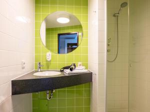 Koupelna v ubytování B&B Hotel Karlsruhe + 22 fotografií