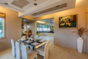 Foto sihtkohas Khandāla asuva majutusasutuse Stayscape The Mansion 6BHK Pure Veg Lonavala galeriist +13 fotot