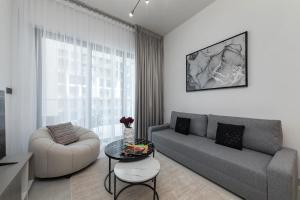 Posezení v ubytování Perfect Apartments at Binghatti Canal Business Bay