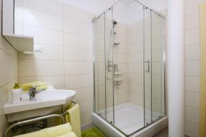 Koupelna v ubytování Apartments Tena