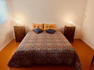 Ένα ή περισσότερα κρεβάτια σε δωμάτιο στο Spacious House Venice Lido near ferry and the sea