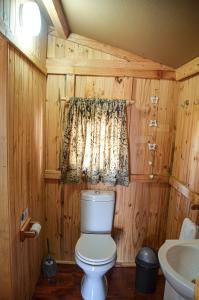 Bilik mandi di Letlotse Lodge