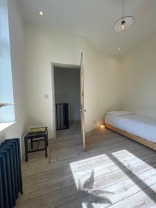 Katil atau katil-katil dalam bilik di Seraph House, York +15 gambar