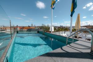 Bassein majutusasutuses Avalon Hotel või selle lähedal