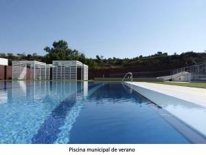 Bazén v ubytování Apartaments rurals CAL PARRO, Batea (Terra Alta) nebo v jeho okolí