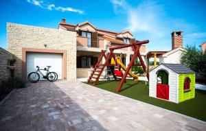 Herní místnost nebo prostor pro děti v ubytování Holiday Home Leon