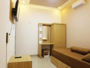 Μια τηλεόραση ή/και κέντρο ψυχαγωγίας στο Sighma The Maguwo Premiere