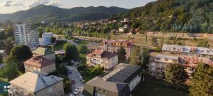 Nespecifikovaný výhled na hory nebo výhled na hory při pohledu z apartmánu