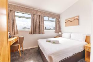 Posteľ alebo postele v izbe v ubytovaní Properties Unique Dene Rooms - Double Room