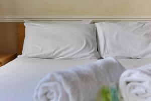 Posteľ alebo postele v izbe v ubytovaní Properties Unique Dene Rooms - Double Room