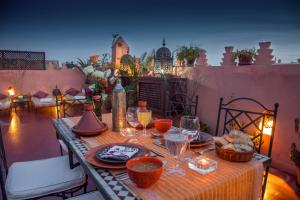 Minuman di Riad Sable Chaud