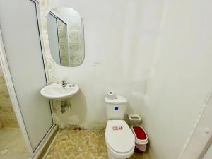 Koupelna v ubytování Hostal Badillo SV