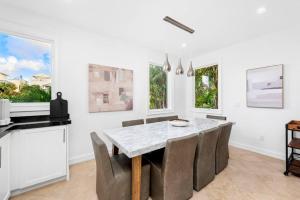 Gallery image of Oceanfront 4 Bedroom Villa with Pool Steps to the Beach! in Hollywood