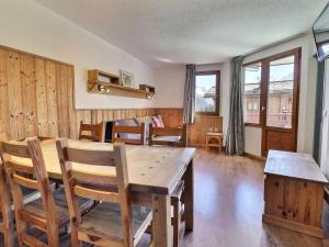 Fotografia z galérie ubytovania Appartement skis aux pieds, 6 pers, 2 pièces cabine, balcon, La Tania - FR-1-182A-7 v destinácii Courchevel
