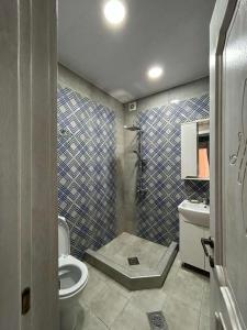 Bathroom sa Orophile guest house