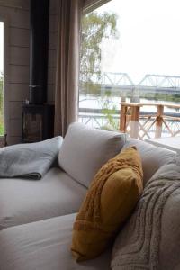 Posezení v ubytování Villa Riverside