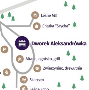 Une carte de l'uk avec les mots voymark algeria et al. dans l'établissement LeśneEcho - domek w drzewach, à Żdżar