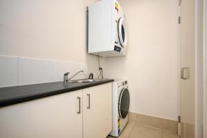 Fotografie z fotogalerie ubytování Stylish Maroochydore Delight - 3 bed, 2 bath v destinaci Maroochydore + 23 fotografií
