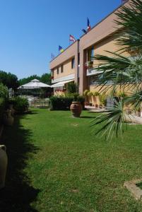 Zahrada ubytování Albergo San Gabriele