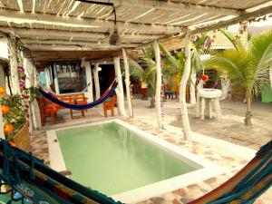 Bassein majutusasutuses Hotel Gabarra Lodge või selle lähedal
