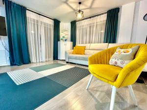 Posezení v ubytování YamaLuxe Apartments - Citadel Residence