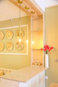 Ванна кімната в Ocean Breeze - UDAYA Luxury Apartments