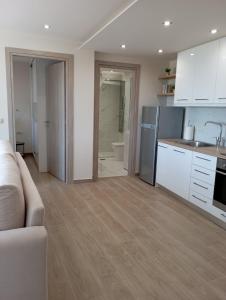 Η κουζίνα ή μικρή κουζίνα στο Agriomata Vergas Apartments