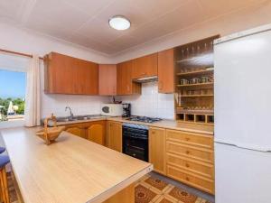 Zdjęcie z galerii obiektu Chalet méditerranéen avec piscine, jardin et Wi-Fi près de la plage à Santa Margalida - ES-266-3 w mieście Santa Margalida