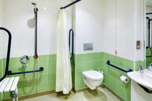 Koupelna v ubytování ibis budget Beaconsfield