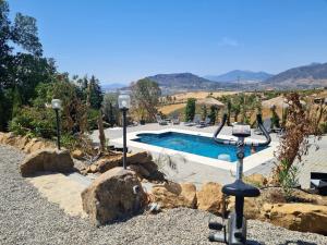 Bazén v ubytování Casa Gran Vista de Alora nebo v jeho okolí